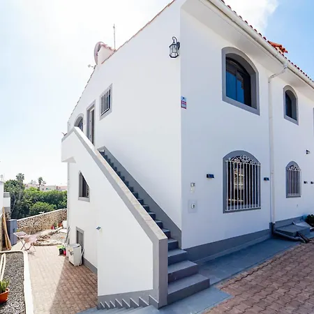 Flamingo Villa